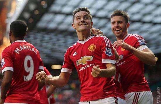 与远距离的 与远距离的